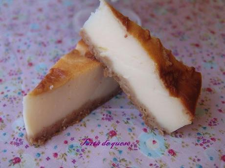 Cheesecake de oveja  tierno y manzana