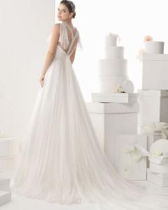 Escotes con magia para novias… o invitadas vestido_de_novia_rosa_clara_107 (1)