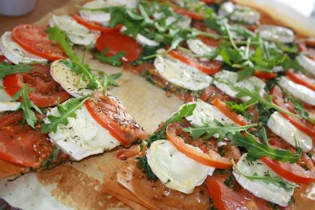 pizza crujiente / knusprige Pizza