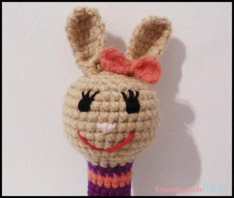 Sonajero de crochet II.