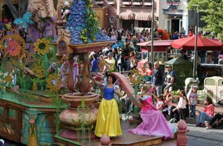 Parques de Disney, Disneyland, Disney World