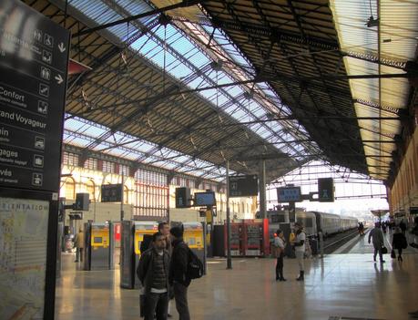 ARLES,   LOS  ROMANOS    Y  VAN  GOGH