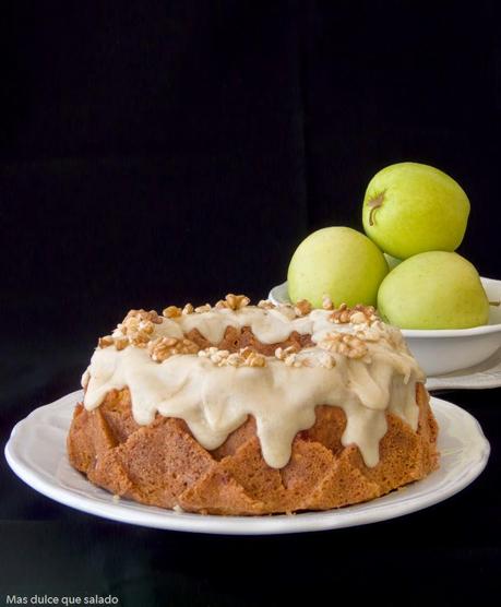 Caramel Apple Bundt Cake