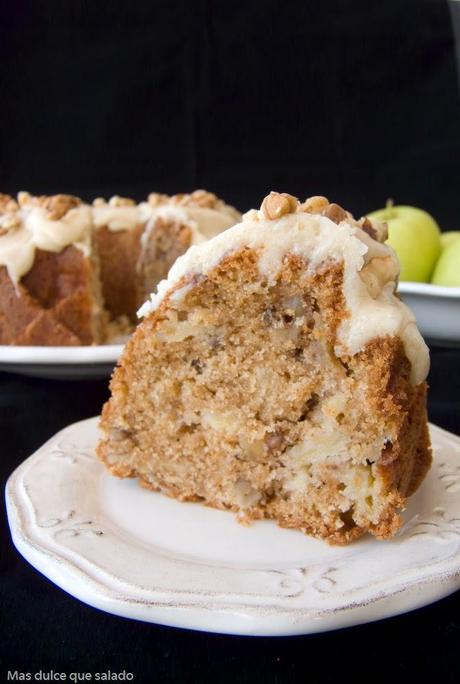 Caramel Apple Bundt Cake