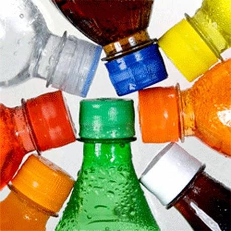 Estudio revela que las bebidas dietéticas son más efectivas que el agua para bajar de peso