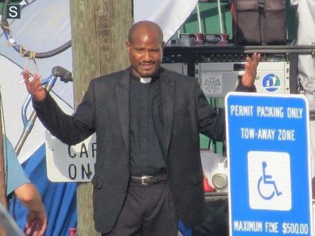 The-Walking-Dead-Seth-Gilliam-Father-Gabriel-1