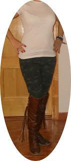 Con cierto estilo militar..................