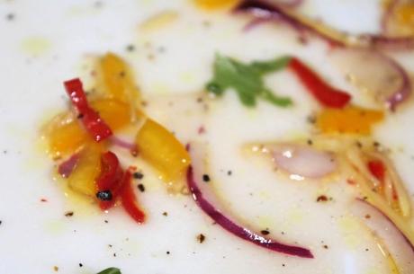 De Italia a Perú con un Carpaccio-Ceviche de salmón