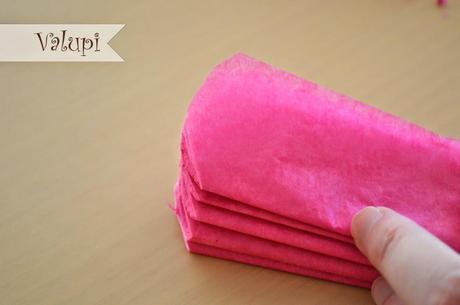 DIY - Tutorial paso a paso para un pompón de papel de seda DIY - Tutorial paso a paso para un pompón de papel de seda