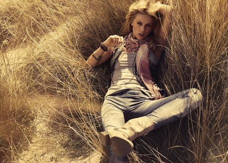 HOW TO WEAR JEANS FOR SPRING