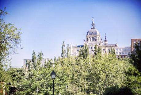 street style barbara crespo cami midi dress the corner fashion blogger outfit blog de moda