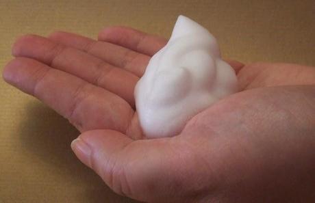 Una limpieza perfecta y completa con la Mousse Limpiadora “Instant Foaming Cleanser” de MATRISKIN