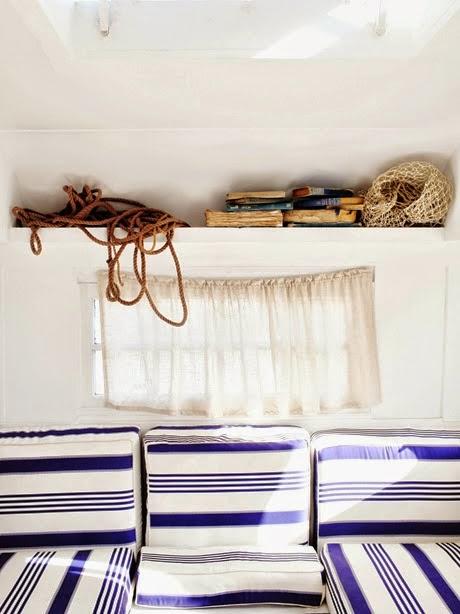 Caravana y tienda vintage