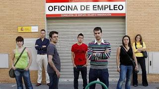 Primera reforma laboral: contratos temporales, reducción por cuidado de hijos hasta los doce años