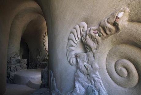 El detalle del tallado de Ra Paulette en sus cuevas