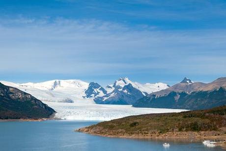 Perito Moreno_panoramica Glamping en Argentina: la idea de acampar con el confort de un hotel.