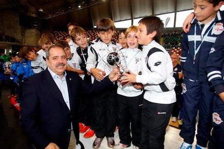 La A.F.A.C. puso broche de oro a la temporada con la fiesta del Fútbol 8 en A Coruña