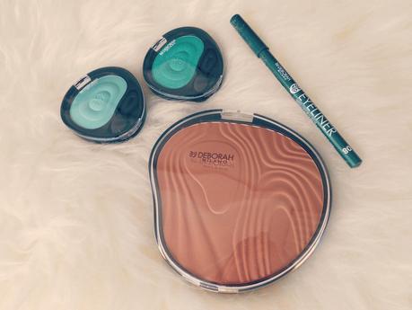 Piel dorada y mirada intensa, la propuesta de Deborah Milano para este verano