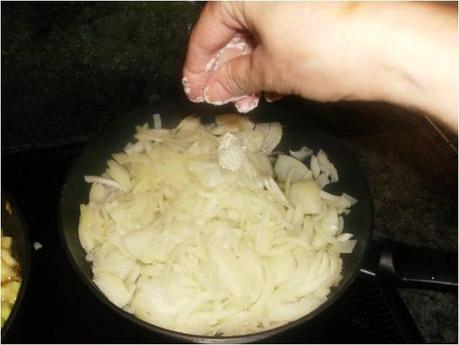 TORTILLA  DE CEBOLLAS