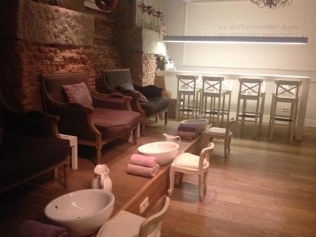 Image and video hosting by TinyPic