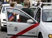 Madrid autoriza taxis poner publicidad puertas traseras vehículo necesidad autorizados.