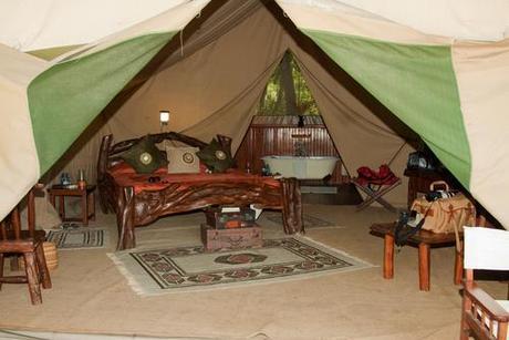 tienda lujo Glamping en Argentina: la idea de acampar con el confort de un hotel.