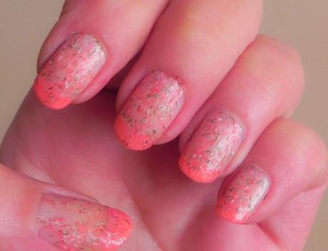 De labios y uñas: rosa chicle...y cómo combiné una camisa amarilla