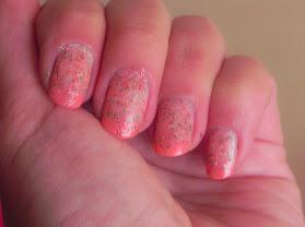 De labios y uñas: rosa chicle...y cómo combiné una camisa amarilla