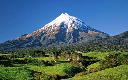 HE VUELTO A CONTEMPLAR A LAS MONTAÑAS...