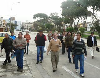 ROSARIO DE LA AURORA POR LOS PARQUES DE PUEBLO LIBRE, LIMA