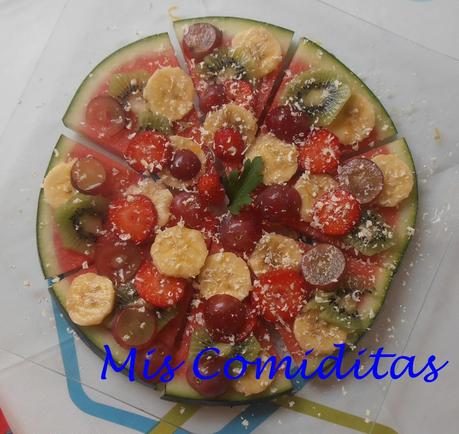 PIZZA DE FRUTAS