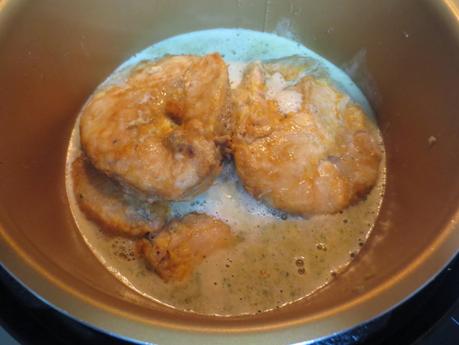 Merluza a la romana con almejas olla GM