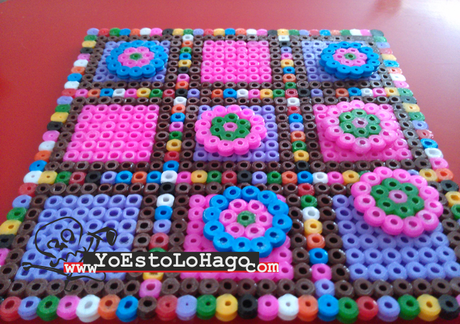 Tablero tres en raya con Pyssla