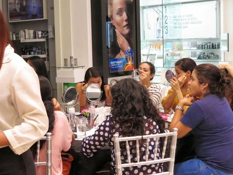 (Eventos)  TALLER PRACTICO DE LANCOME - LA RIVIERA MULTIPLAZA