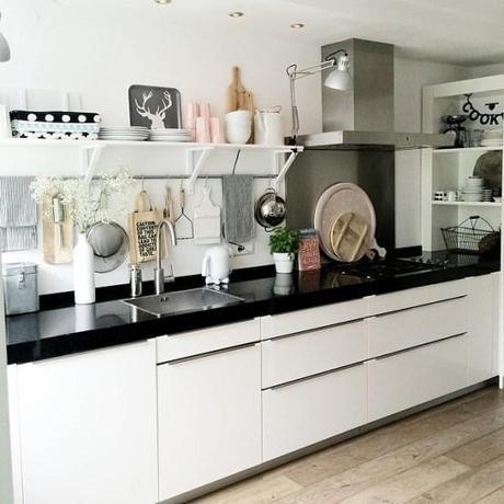 Estilo nórdico en Holanda sillas eames dsw silla barcelona muebles de ikea Estilo nórdico en Holanda decoración interiores decoración dormitorios infantiles decoración de salones decoración de interiores blog decoración nórdica