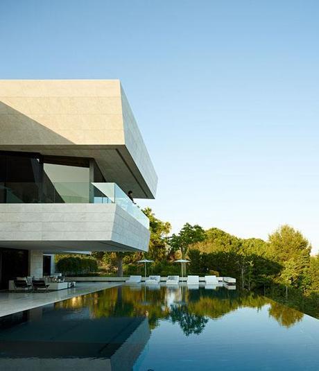 A-CERO PRESENTA IMÁGENES INÉDITAS DE UNA VIVIENDA EN LA COSTA DEL SOL