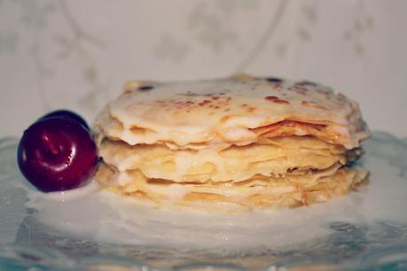 TARTA DE CREPES CON GLASEADO