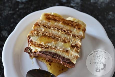 TARTA FACIL DE GALLETAS, PLATANO Y CARAMELO