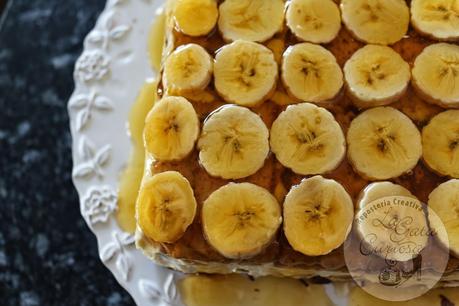 TARTA FACIL DE GALLETAS, PLATANO Y CARAMELO