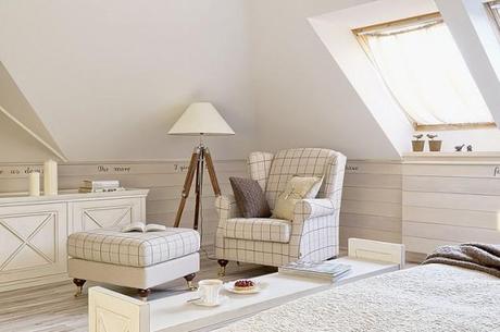 ESTILO ROMÁNTICO EN UNA VIVIENDA AMERICANA JUNTO AL MAR