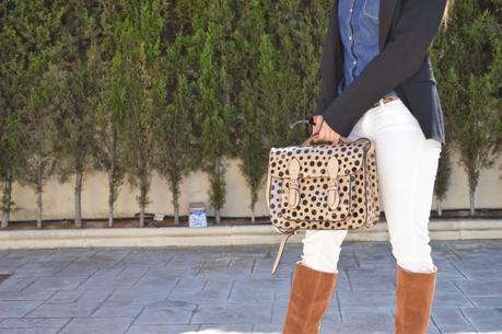 Bolso CARLINO satchel topos acharolado