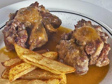 Rabo de buey al vino blanco