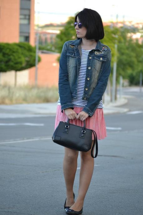 LACE SKIRT