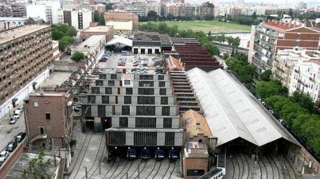 panorámica cocheras metro cuatro caminos desde la calle Reina Victoria