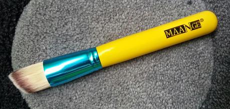 Brocha multifuncional Born Pretty Store