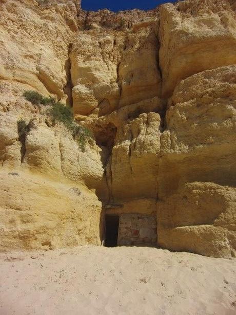 Las Grutas Piratas del Algarve Portugues