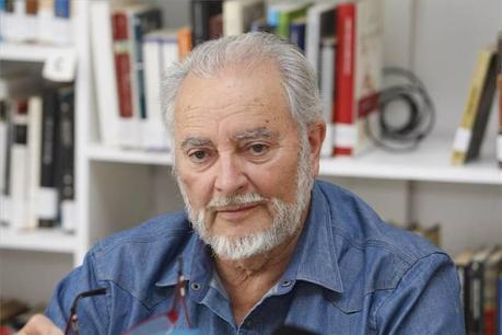 Julio Anguita. - 