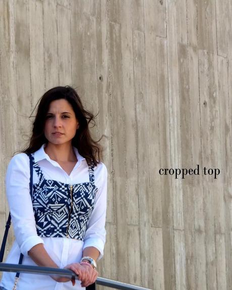 Cropped top y Boyfriend Jeans de Zara