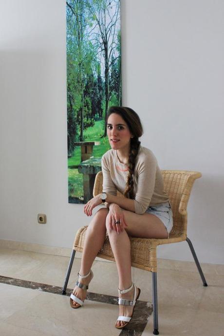 Denim shorts and DW watch denim shorts outfit ideas