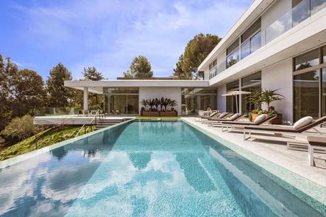 Villa Moderna en Holmby Hills